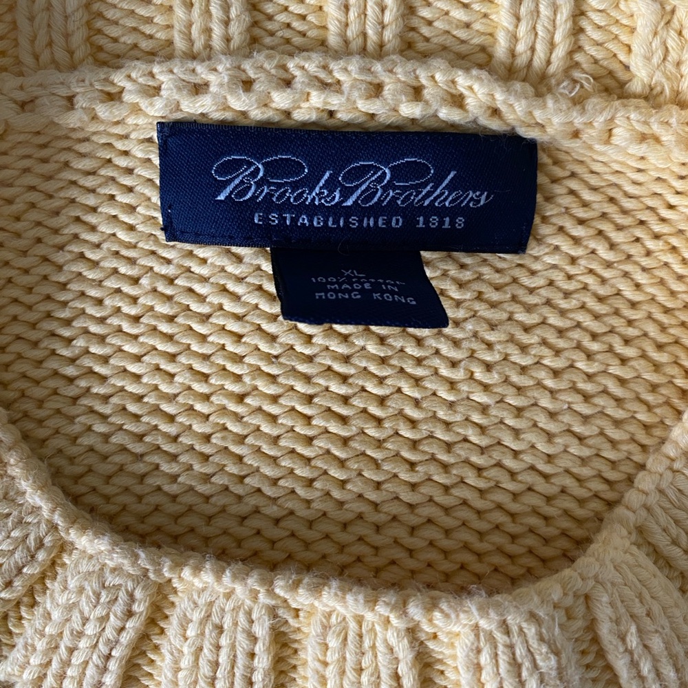 XL Yellow Brooks Brothers crew neck sweater - Picture 2 of 2